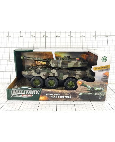 CZOŁG MILITARY NA BATERIE W PUDEŁKU